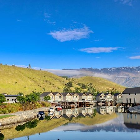 Marsden Lake Resort Central Otago Cromwell Bagian luar foto The village of Waimakariri