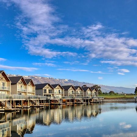 Marsden Lake Resort Central Otago Cromwell Bagian luar foto The hotel