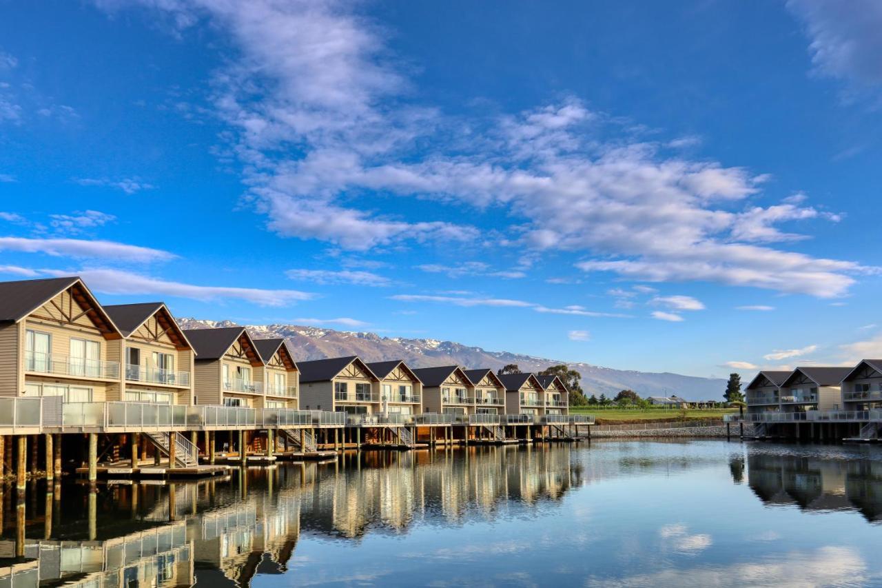 Marsden Lake Resort Central Otago Cromwell Bagian luar foto The hotel