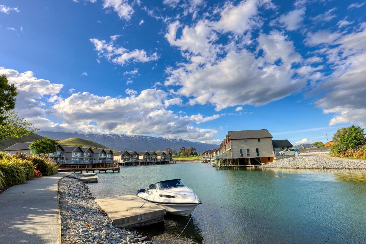 Marsden Lake Resort Central Otago Cromwell Bagian luar foto The Jack's Point marina